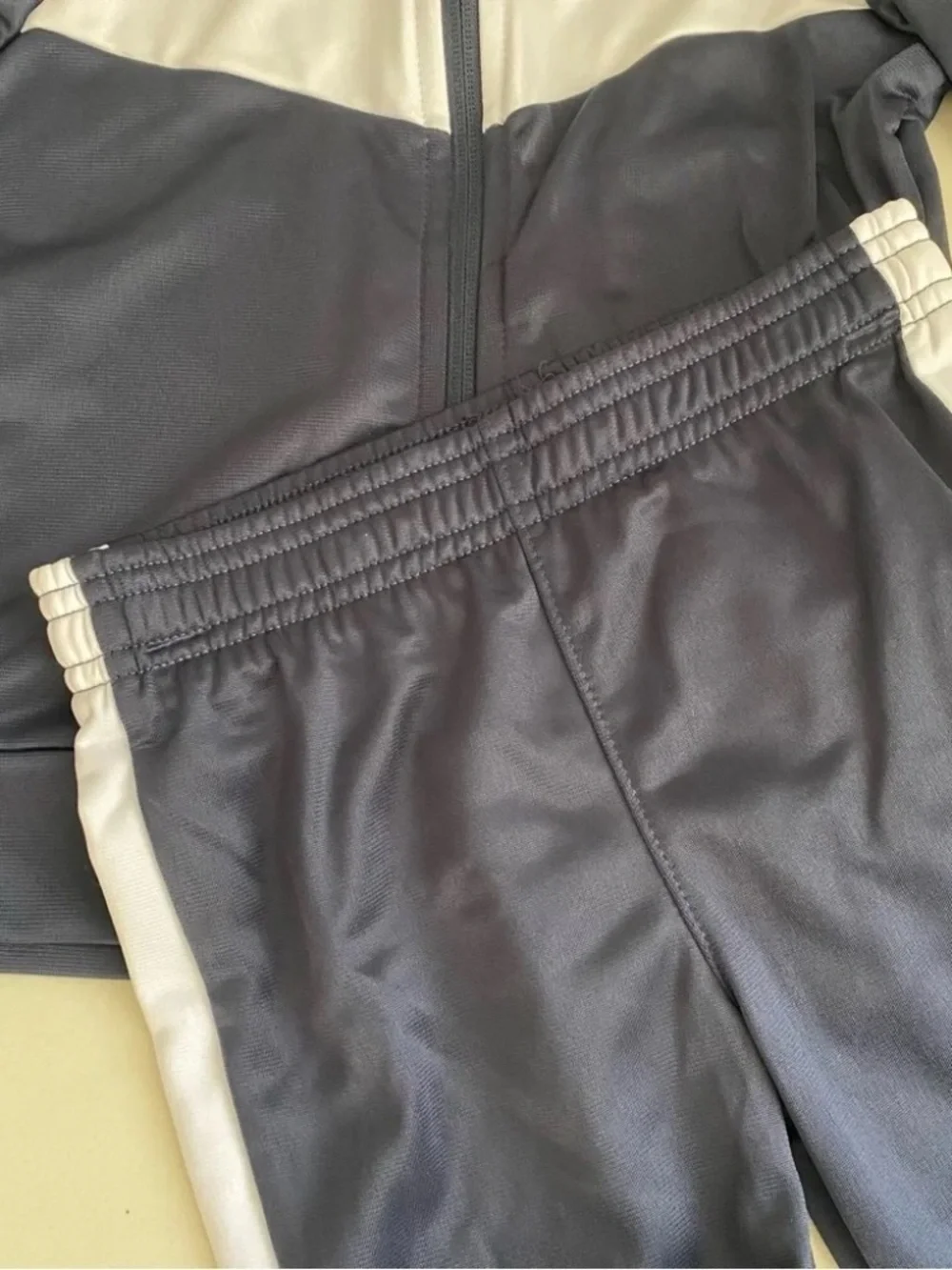 Puma long pants and top set 6211 - Picture 4 of 6